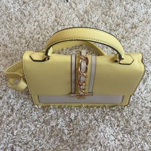 Yellow Aldo Mini Bag ☀️